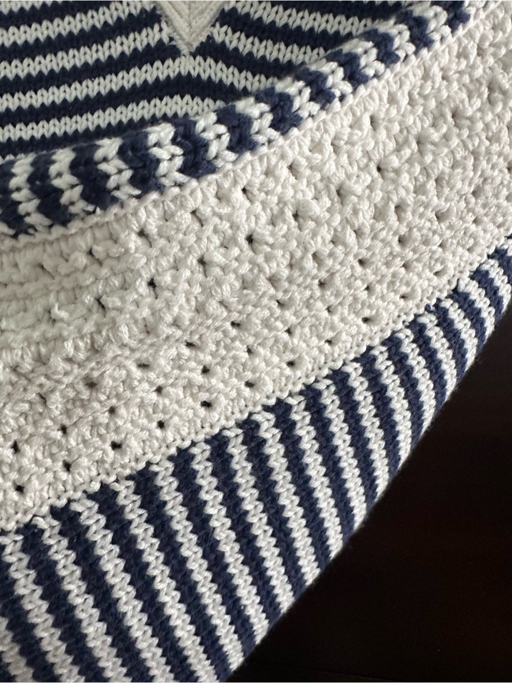 Sonoma Navy and White Striped V-Neck Sleeveless Sweater Vest - Picture 6 of 7